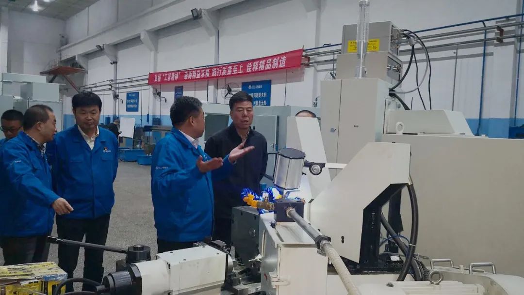 嚴(yán)鑒鉑董事長(zhǎng)深入一線調(diào)研指導(dǎo)工作