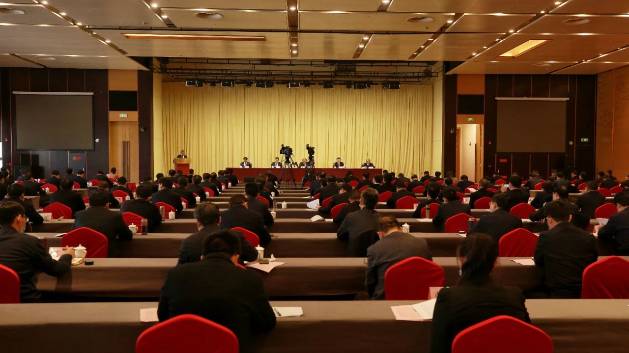 嚴(yán)鑒鉑董事長(zhǎng)榮獲陜西省“擔(dān)當(dāng)作為好干部”稱號(hào)！