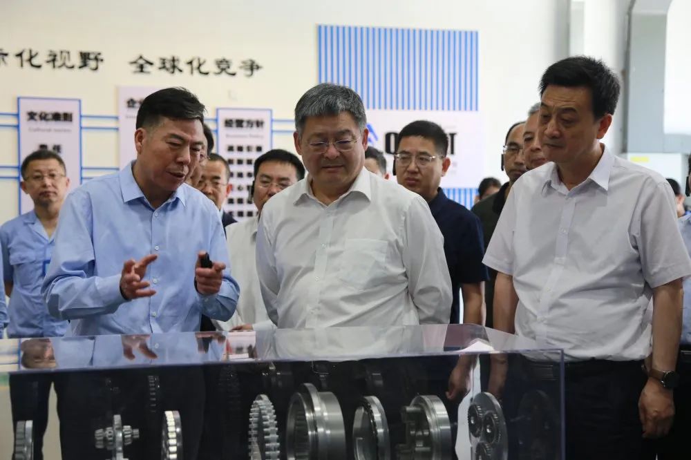 陜西省屬企業(yè)改革創(chuàng)新觀摩團走進秦川集團、法士特集團