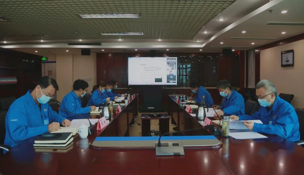 【黨建動(dòng)態(tài)】秦川集團(tuán)黨委理論中心組開(kāi)展第三次專(zhuān)題學(xué)習(xí)（視頻）